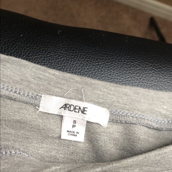 Gray sweater - Picture 3 of 3